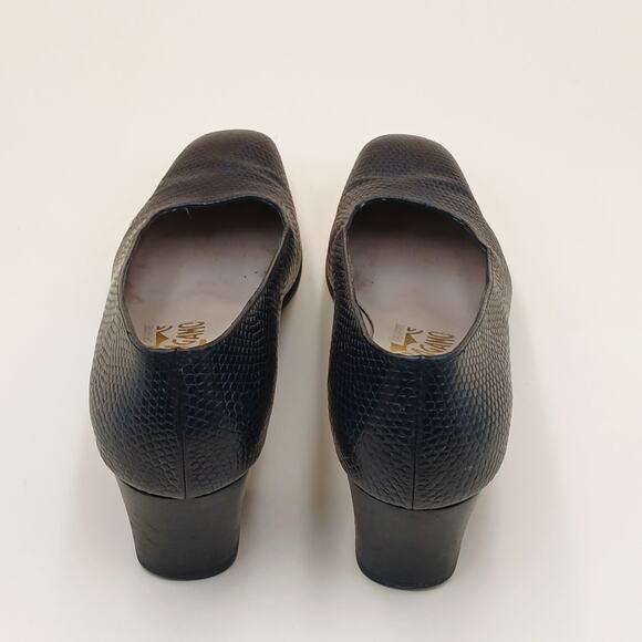 Salvatore Ferragamo Snake Embossed Low Heel Almond Toe Black Pumps Size 6.5 AA - Picture 6 of 9